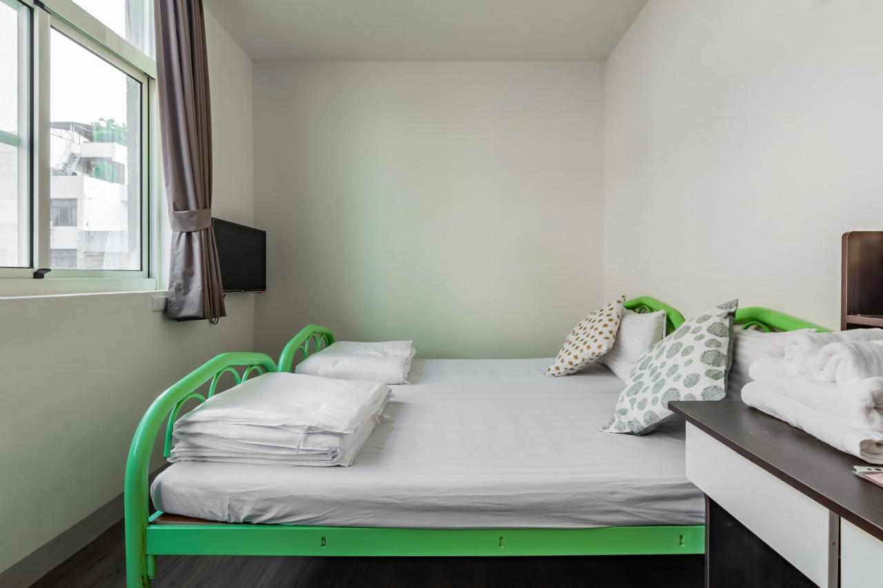Discover Kh Apartment Kaohsiung Exterior foto